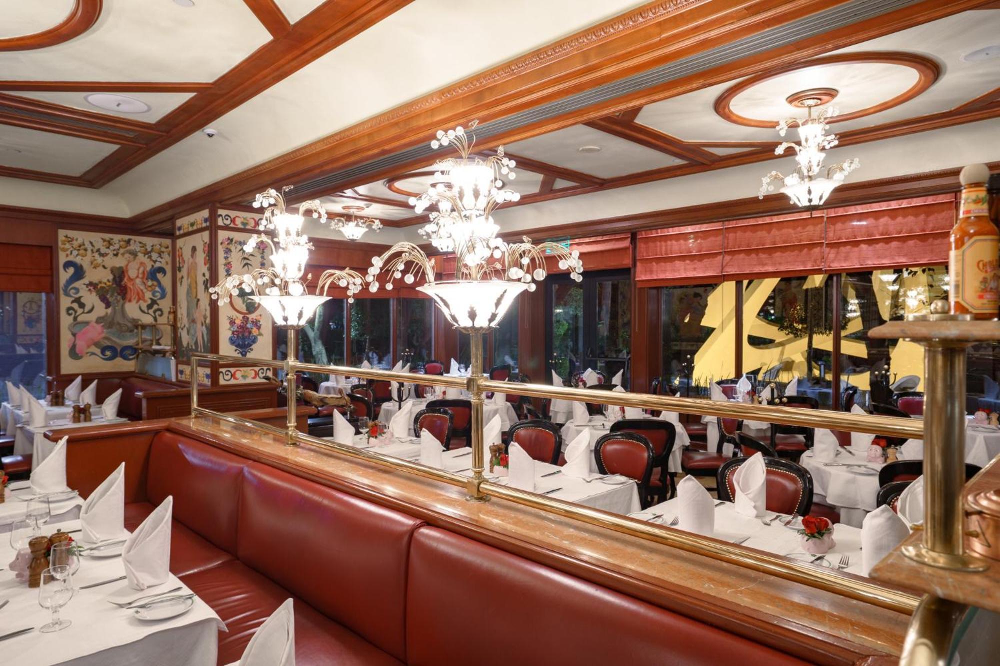 Presidente Intercontinental Mexico City By Ihg Экстерьер фото The interior of the restaurant