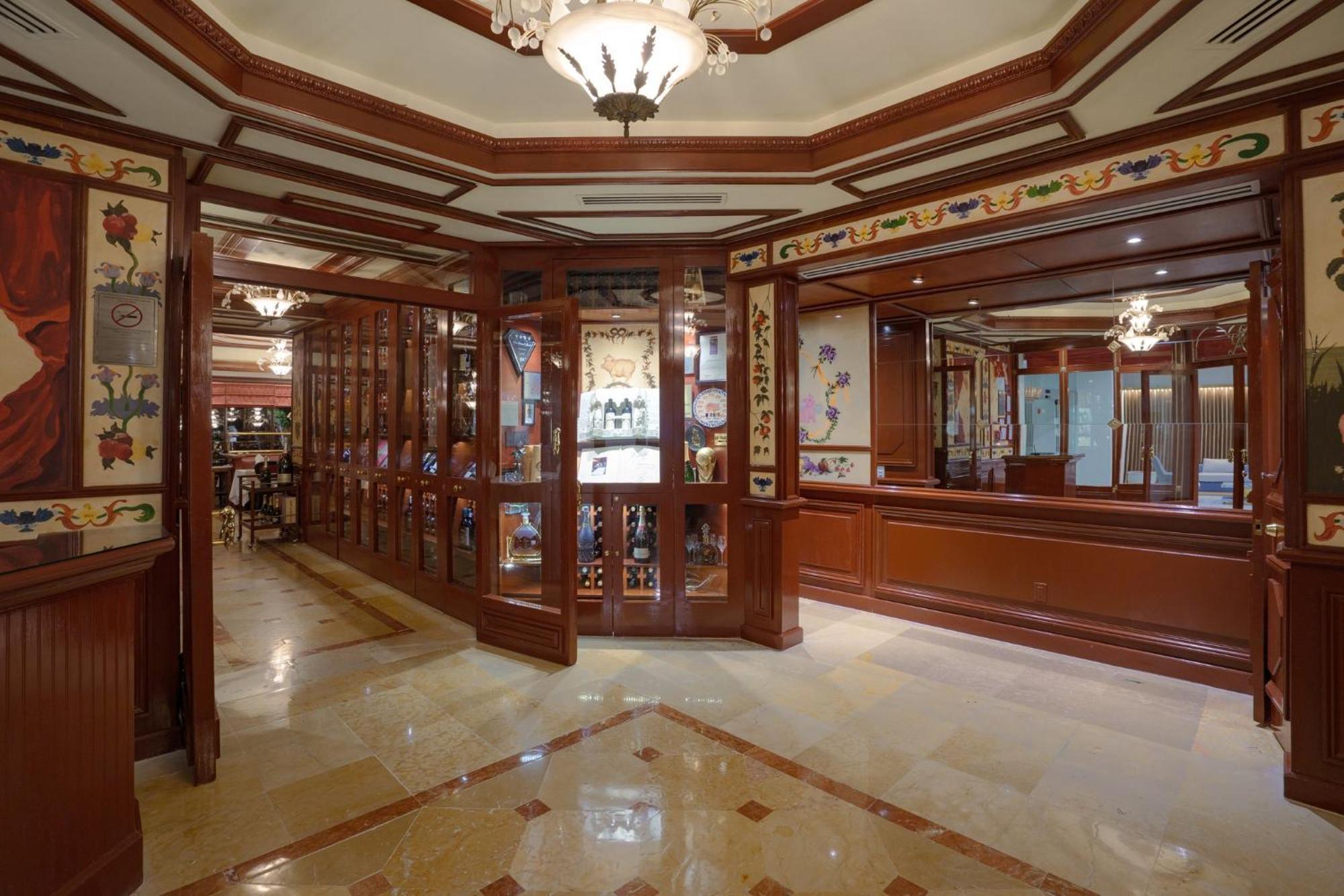 Presidente Intercontinental Mexico City By Ihg Экстерьер фото The lobby of the hotel